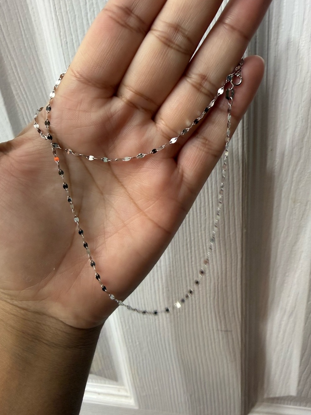 10k white gold almost 20 inches mirror necklace